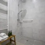 Urbil Zumalacarregui 3* 빌바오