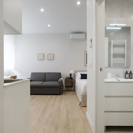 Urbil Zumalacarregui Hotel apartamentowy *