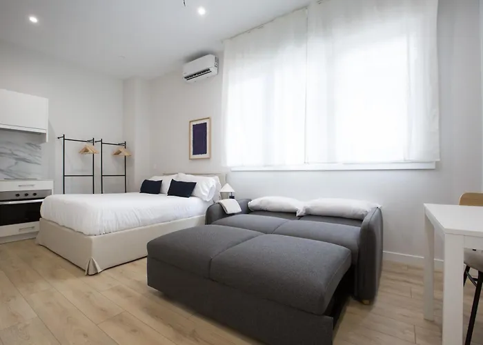 Apartmanhotel Urbil Zumalacarregui 3*