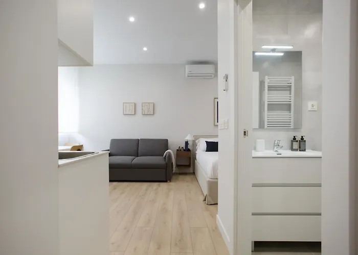 Urbil Zumalacarregui Apartmanhotel 3*