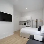 Urbil Zumalacarregui Aparthotel 3*