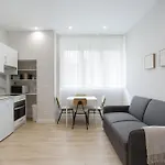Urbil Zumalacarregui Aparthotel 3*