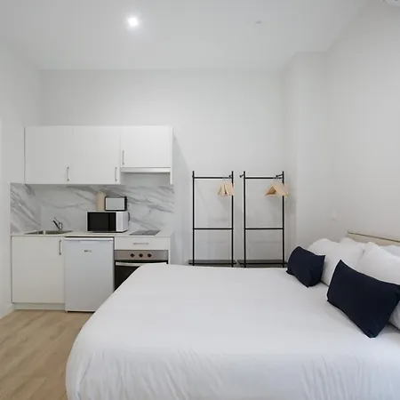 Urbil Zumalacarregui 3* ビルバオ