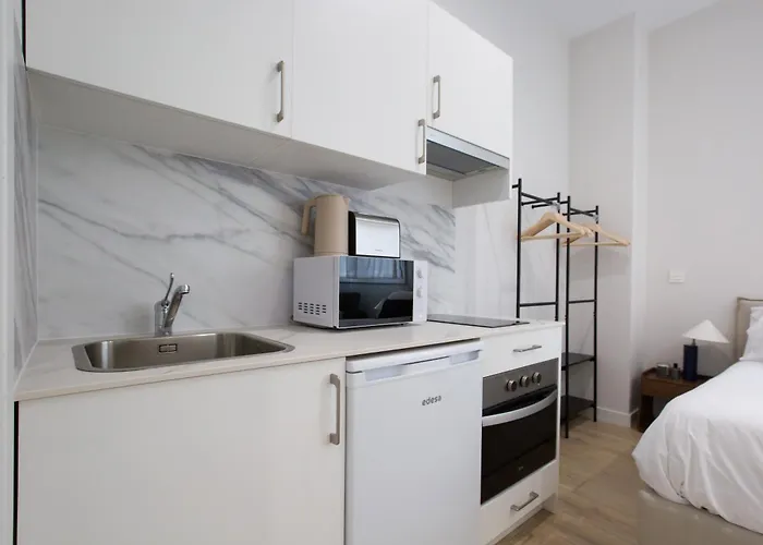 Urbil Zumalacarregui 3* ビルバオ